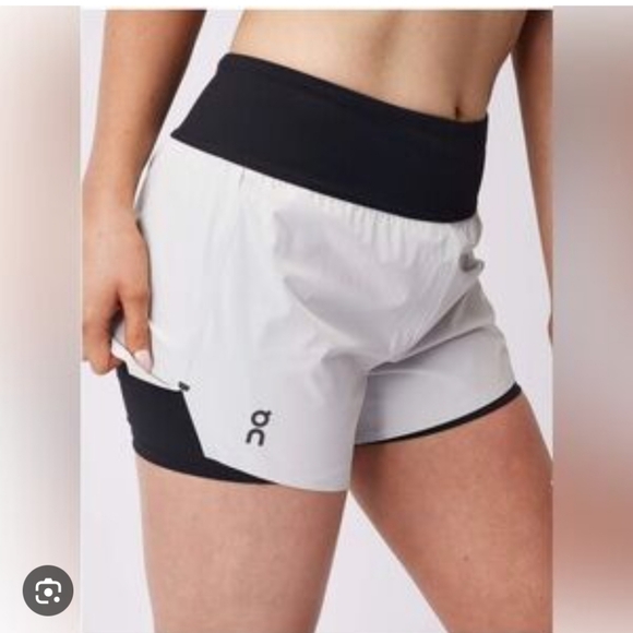 On Running Pants - On 5" Performance 2-in-1 Women Running Short